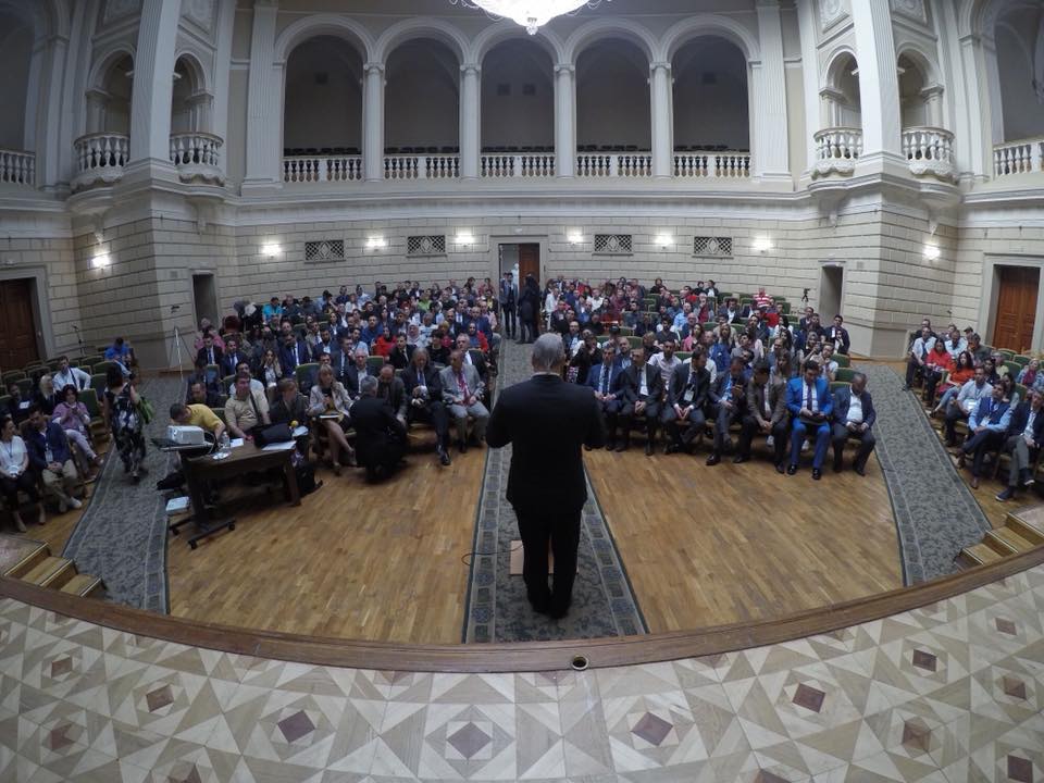 31689159_1967630686900493_4861754205699833856_n